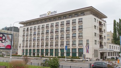 Farebné atmosféry